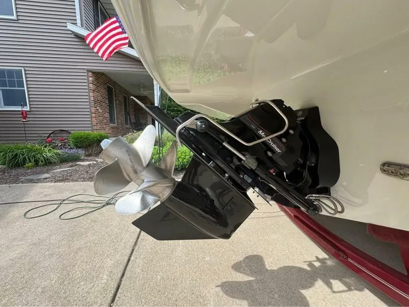 Slide: The Image of Crownline Boats 285 SS 2015 - 5446953