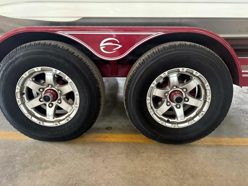 Slide: The Image of Crownline Boats 285 SS 2015 - 5472158