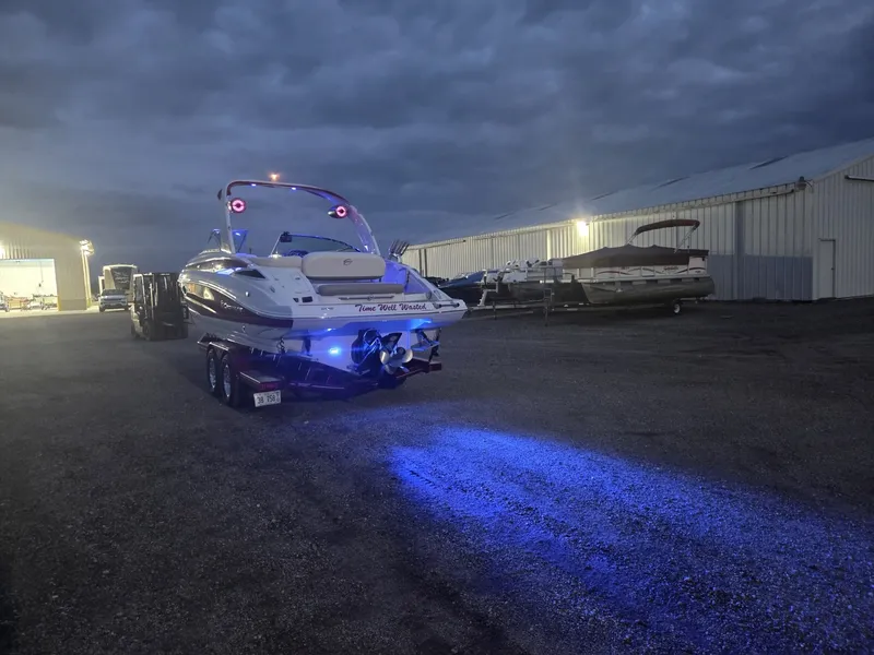 Slide: The Image of Crownline Boats 285 SS 2015 - 6047296