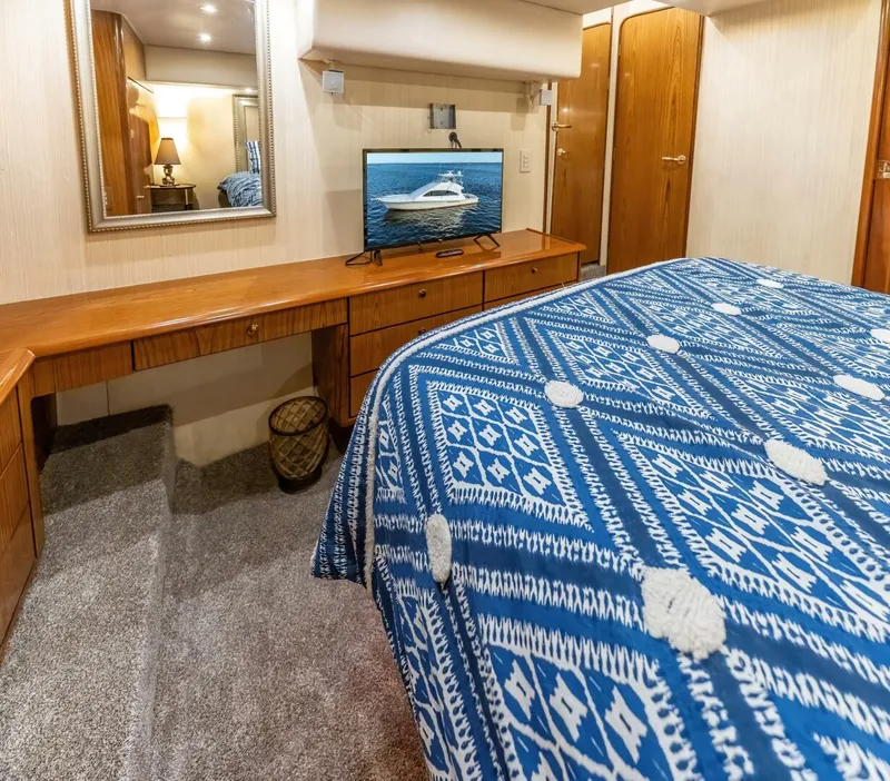 Slide: The Image of Ocean Yachts 57 2006 - 5413012