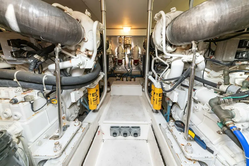 Slide: The Image of Ocean Yachts 57 2006 - 5413017