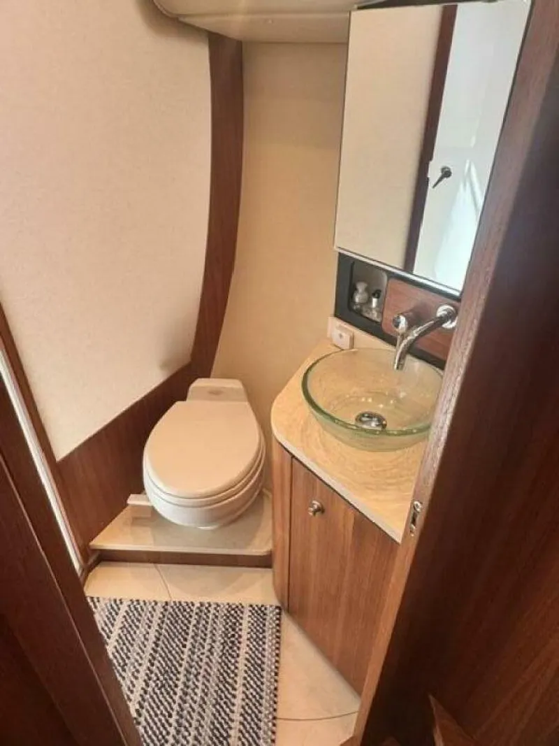 Slide: The Image of Tiara 43 Sovran 2006 - 5415570