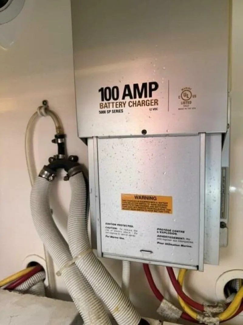 Slide: The Image of Tiara 43 Sovran 2006 - 5415572