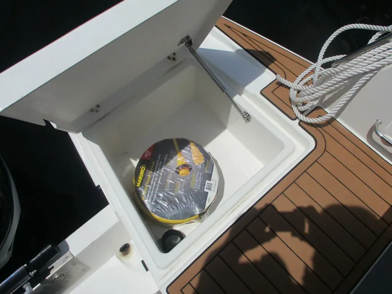 Slide: The Image of Skamander 790 Explorer 2023 - 5421190