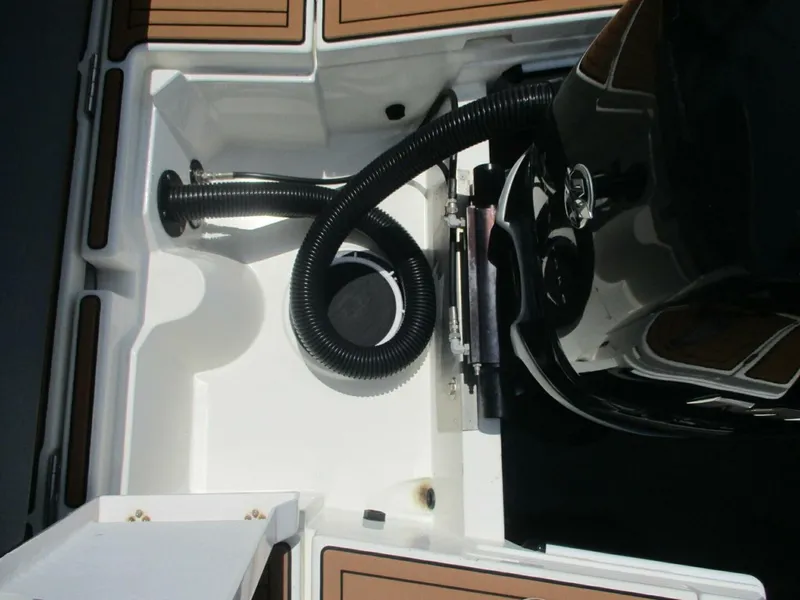 Slide: The Image of Skamander 790 Explorer 2023 - 5421197