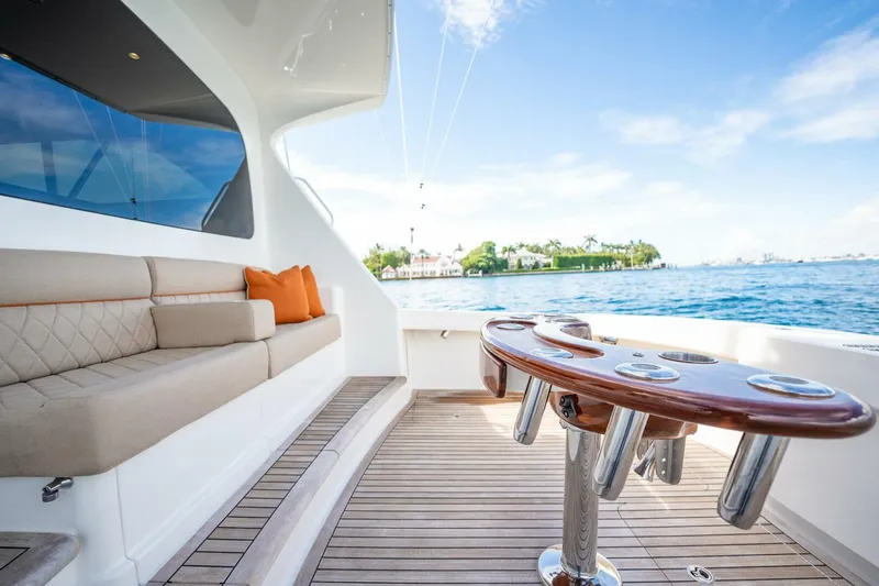 Slide: The Image of 2015 Viking 42 Flybridge Hawk Tuna - 5416679