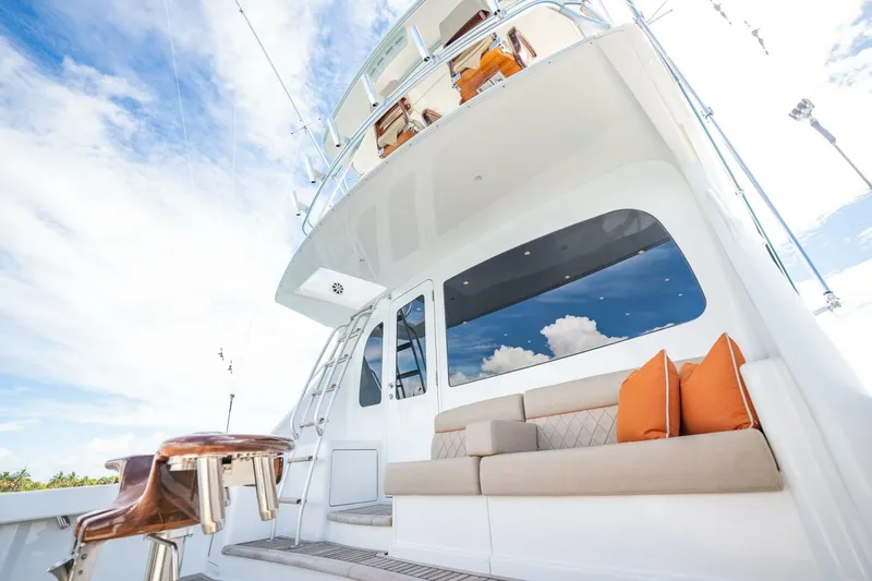 Slide: The Image of 2015 Viking 42 Flybridge Hawk Tuna - 5416681