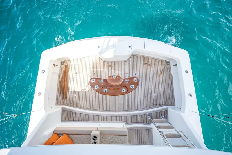 Slide: The Image of 2015 Viking 42 Flybridge Hawk Tuna - 5416684