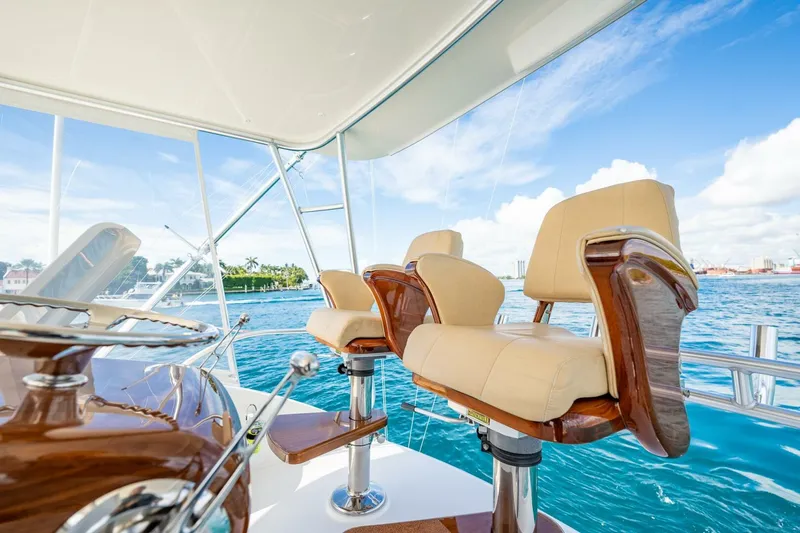 Slide: The Image of 2015 Viking 42 Flybridge Hawk Tuna - 5416686