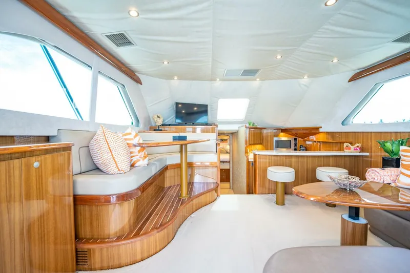 Slide: The Image of 2015 Viking 42 Flybridge Hawk Tuna - 5416667