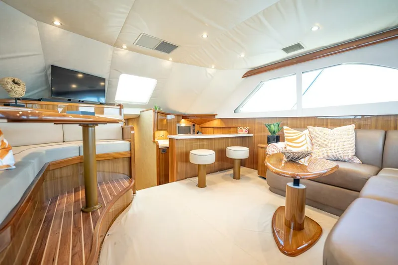 Slide: The Image of 2015 Viking 42 Flybridge Hawk Tuna - 5416659