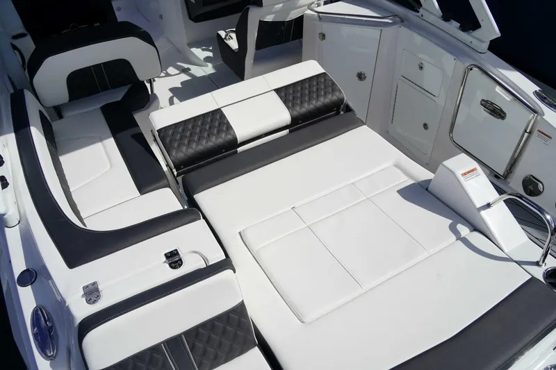 Slide: The Image of Monterey M45 OB 2025 - 5415556