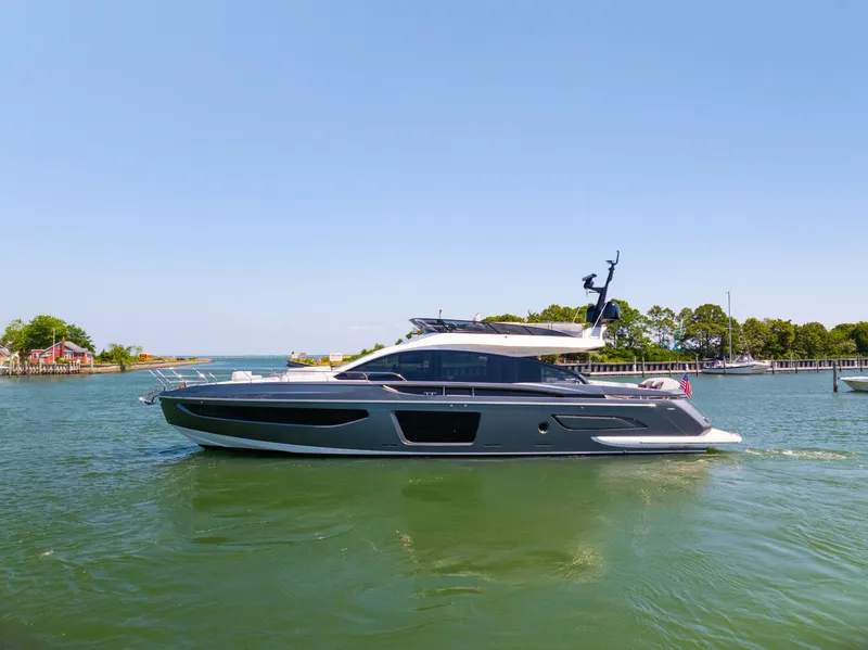 Slide: The Image of Azimut S7 For Sale - SECOND CHANCE - 5416488