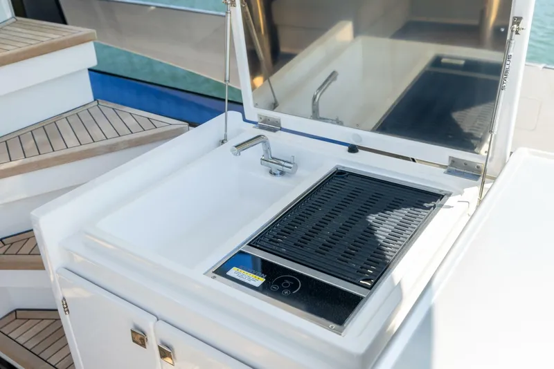 Slide: The Image of Azimut S7 For Sale - SECOND CHANCE - 5416543