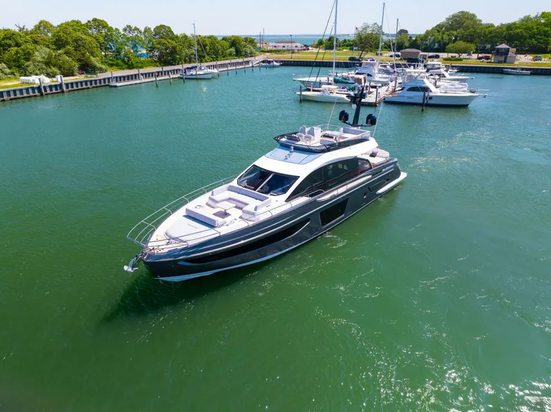 Slide: The Image of Azimut S7 For Sale - SECOND CHANCE - 5416506