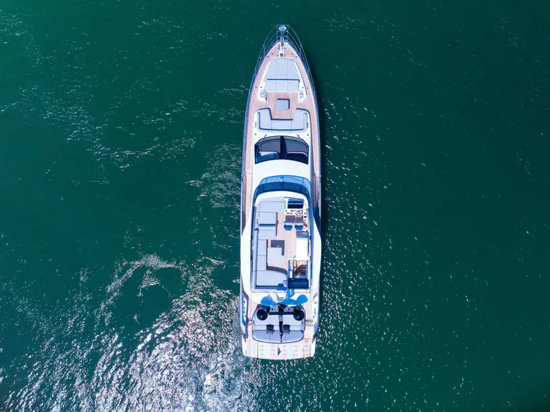 Slide: The Image of Azimut S7 For Sale - SECOND CHANCE - 5416509