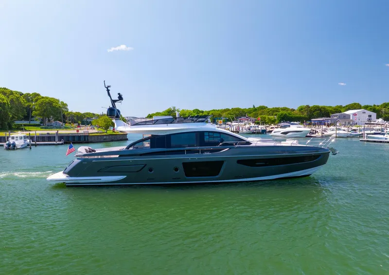 Slide: The Image of Azimut S7 For Sale - SECOND CHANCE - 5416514