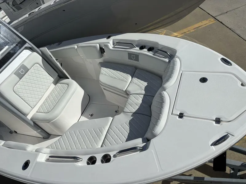 Slide: The Image of Sea Fox 228 Commander 2026 - 5549869