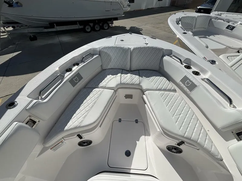 Slide: The Image of Sea Fox 228 Commander 2026 - 5549872