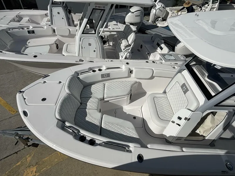 Slide: The Image of Sea Fox 228 Commander 2026 - 5549879