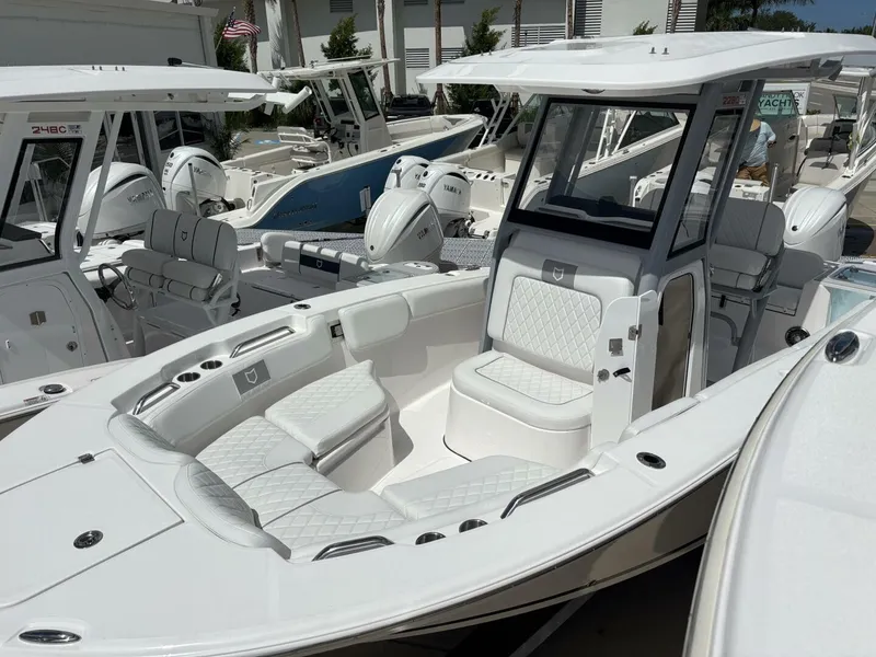 Slide: The Image of Sea Fox 228 Commander 2026 - 5549884