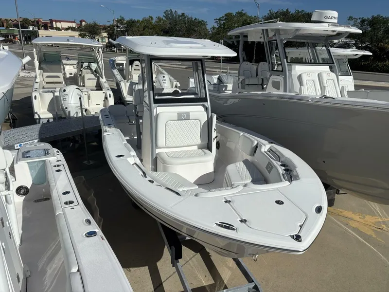 Slide: The Image of Sea Fox 228 Commander 2026 - 5549867