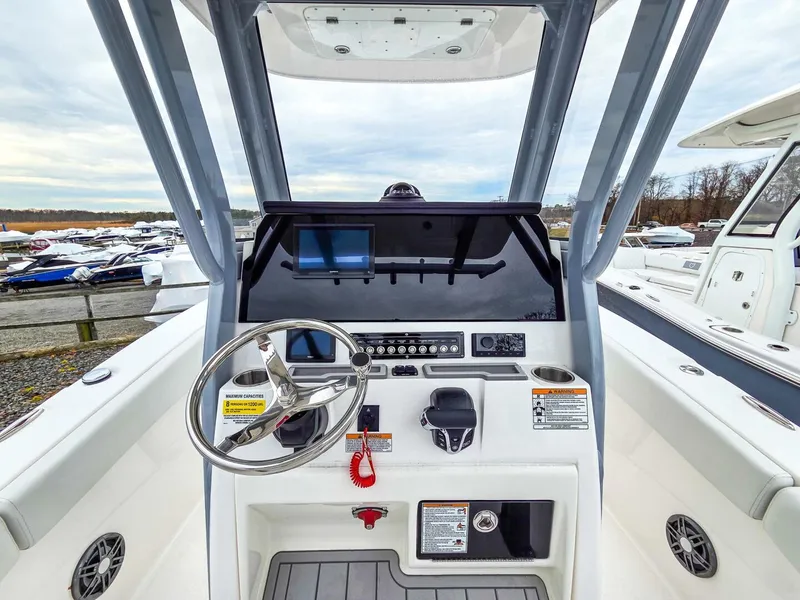 Slide: The Image of Sea Fox 228 Commander 2026 - 5819206