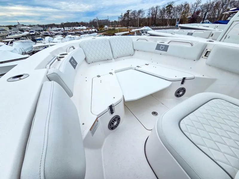 Slide: The Image of Sea Fox 228 Commander 2026 - 5819208
