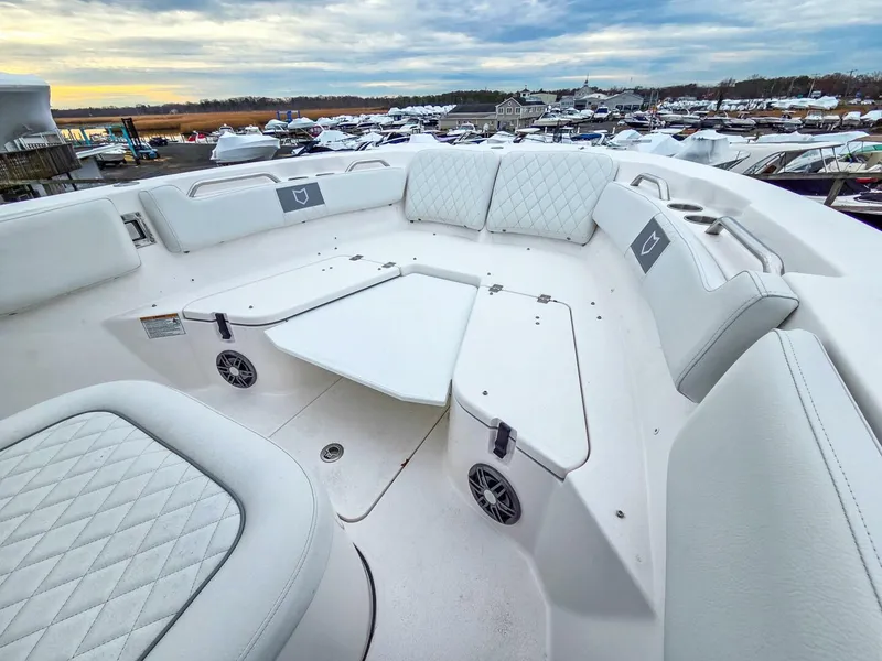 Slide: The Image of Sea Fox 228 Commander 2026 - 5819210