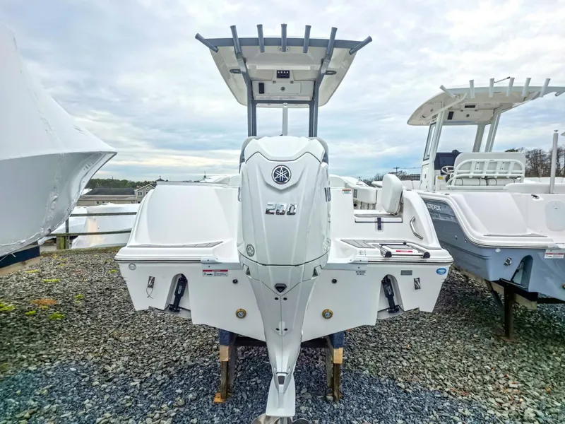 Slide: The Image of Sea Fox 228 Commander 2026 - 5819196