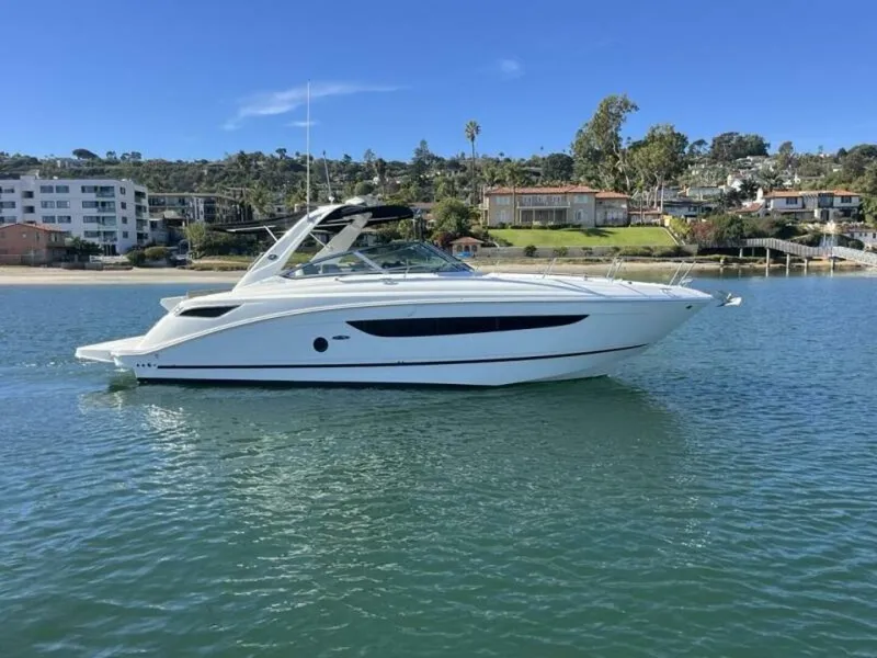 Slide: The Image of Sea Ray 350 Sundancer 2014 - 5417446