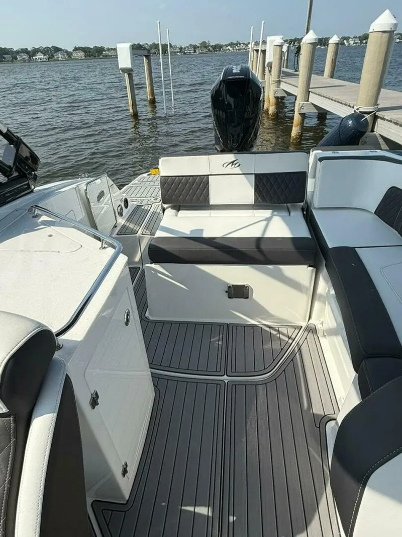 Slide: The Image of Monterey M65 2023 - 5418140