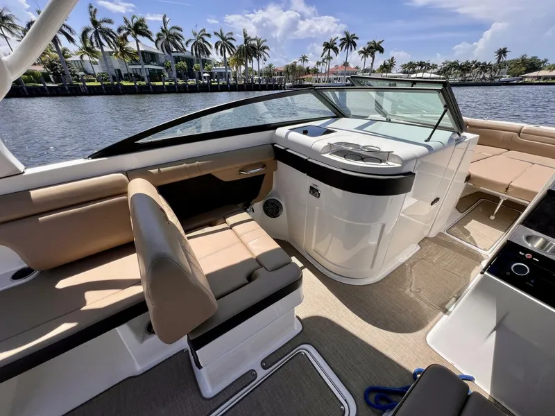 Slide: The Image of 2019 Sea Ray 290 SDX - Forward Seating 2019 Sea Ray 290 SDX - 5418555