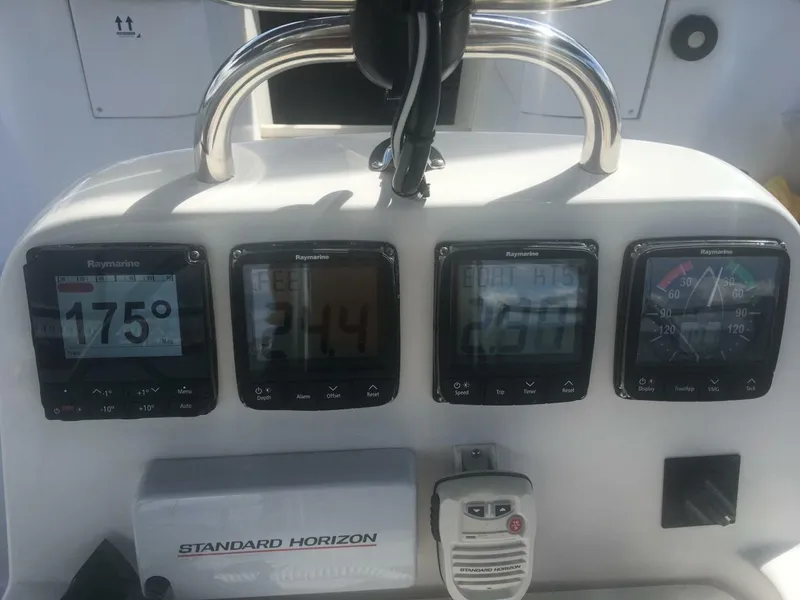 Slide: The Image of Hunter 410 1998 - 5426159