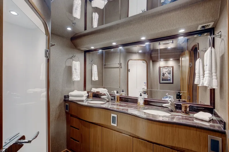 Slide: The Image of Viking 82 - Done Deal - Head 2010 Viking 82 Convertible Done Deal - 7650411