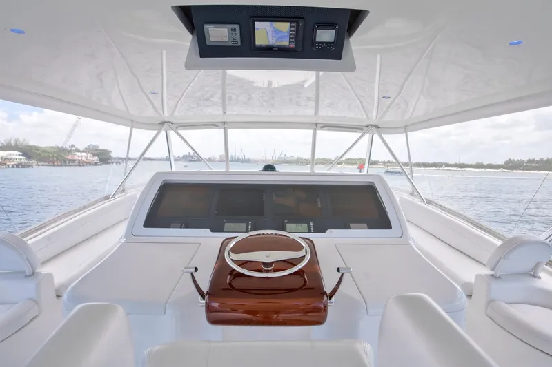 Slide: The Image of Viking 82 - Done Deal - Flybridge 2010 Viking 82 Convertible Done Deal - 7650425