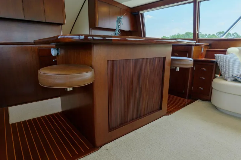 Slide: The Image of 2000 Garlington 61C "Salemwolf"- Galley - 5475900