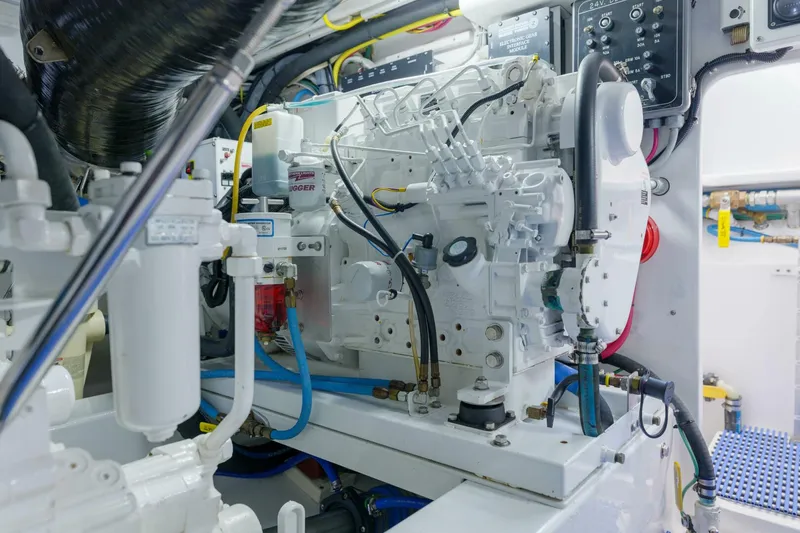 Slide: The Image of 2000 Garlington 61C "Salemwolf" - Engine Room - 5475968