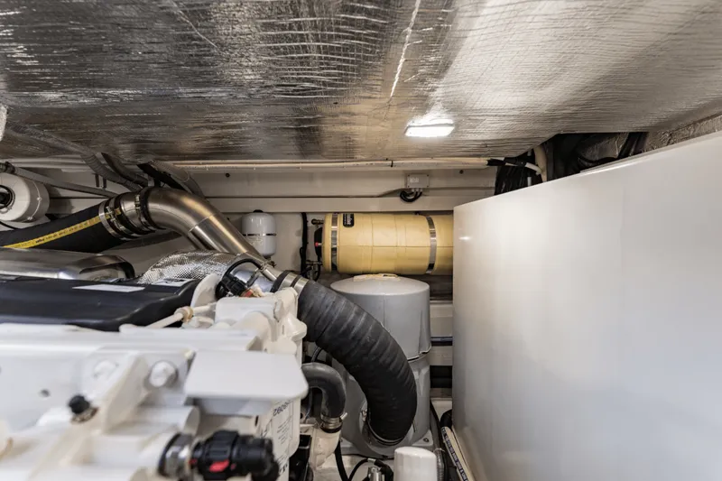 Slide: The Image of Galeon 510 SKY 2023 - 5486313