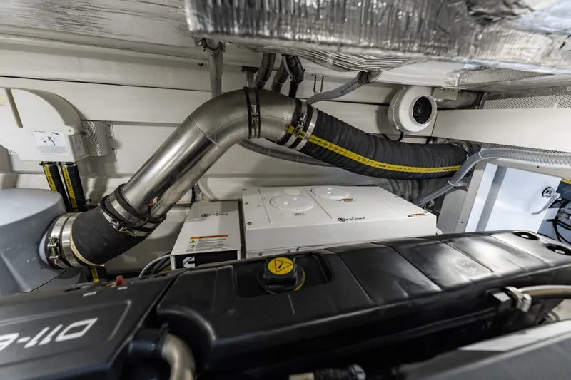 Slide: The Image of Galeon 510 SKY 2023 - 5486330