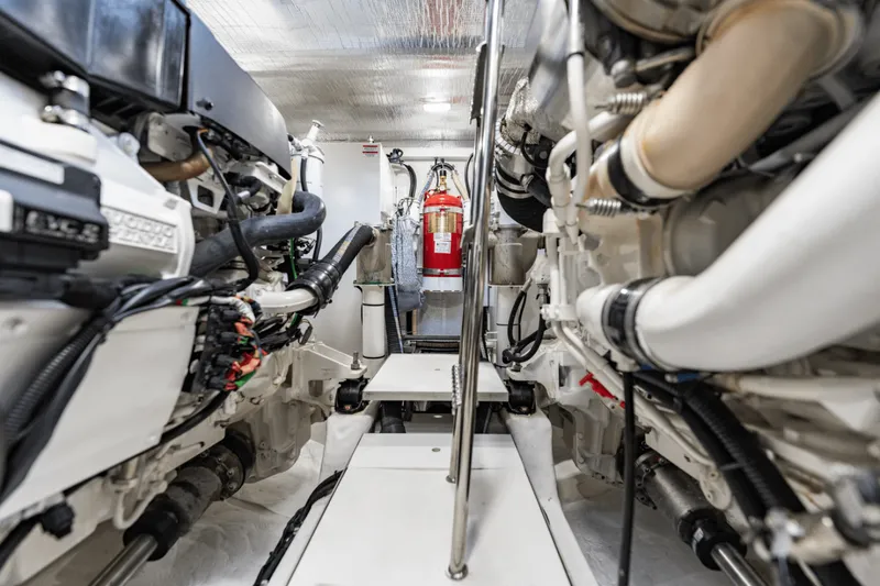 Slide: The Image of Galeon 510 SKY 2023 - 5486334