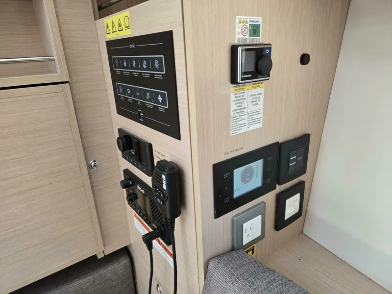 Slide: The Image of Interior Panel - 5419061