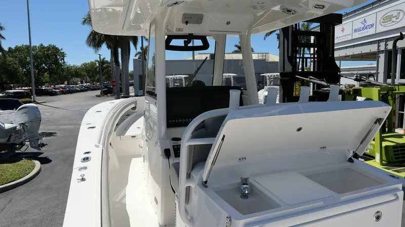 Slide: The Image of Regulator Marine 31 2025 - 5421229