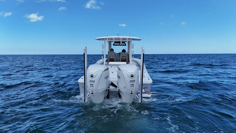 Slide: The Image of Regulator Marine 30XO 2025 - 5421771