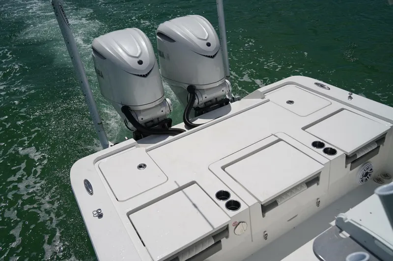 Slide: The Image of Regulator Marine 30XO 2025 - 5421776