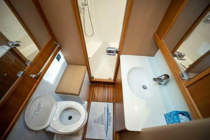 Slide: The Image of Release 46 Custom Express Carolina 2014 - 5424524