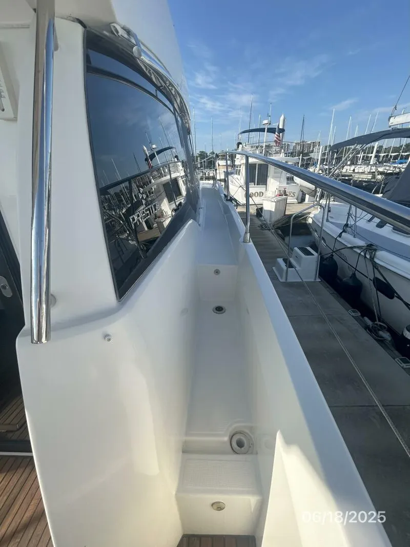 Slide: The Image of 42' Prestige starboard side deck1 - 5423171
