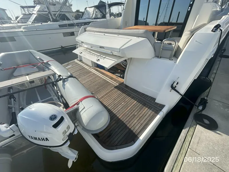 Slide: The Image of 42' Prestige swimplatform - 5423174