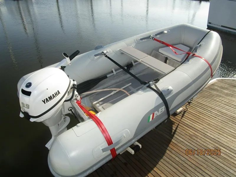 Slide: The Image of 42' Prestige tender3 - 5423179