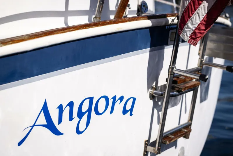 Slide: The Image of Nonsuch 30 1989 - 5429175